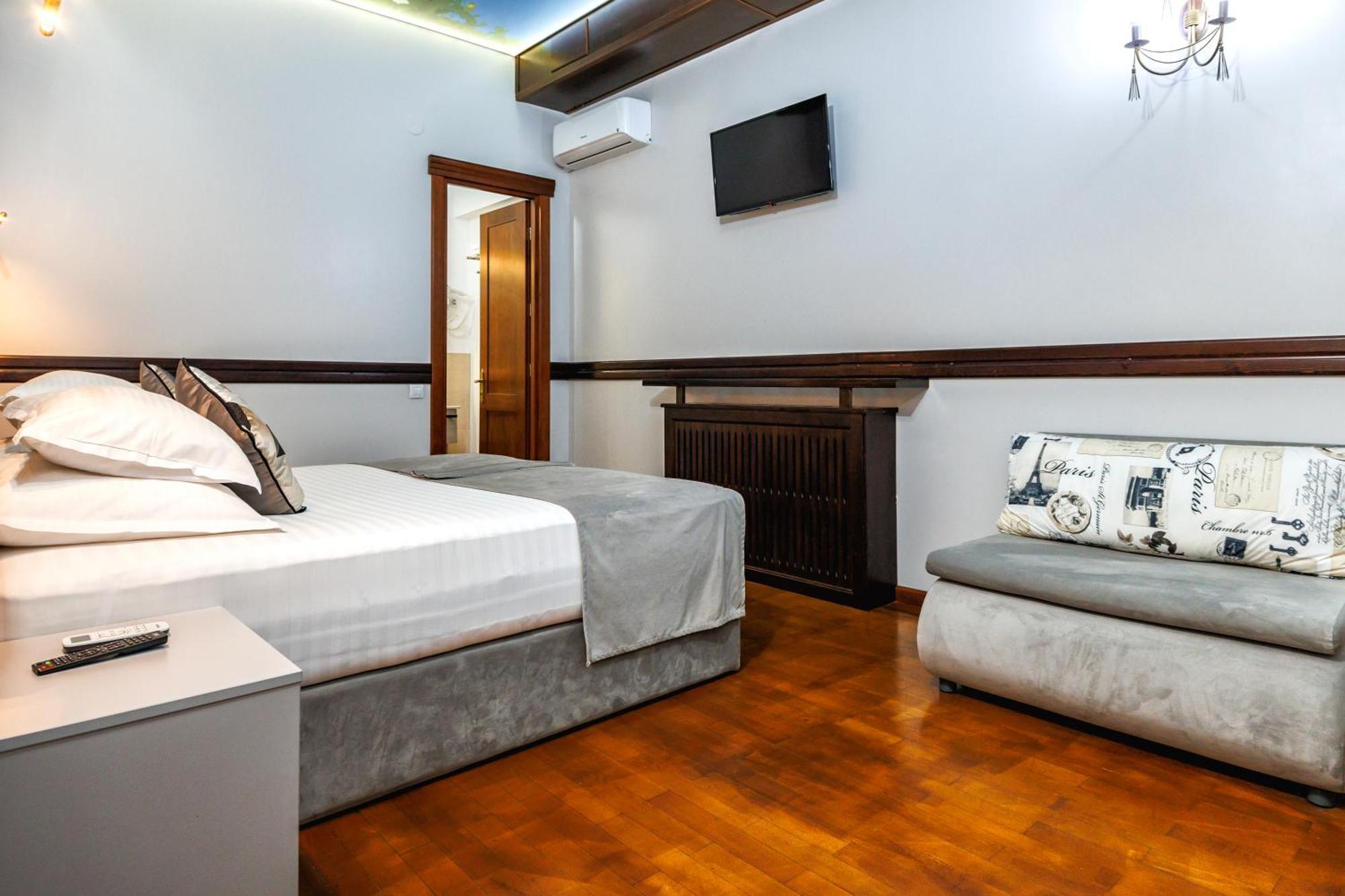 La Strada Boutique 4*